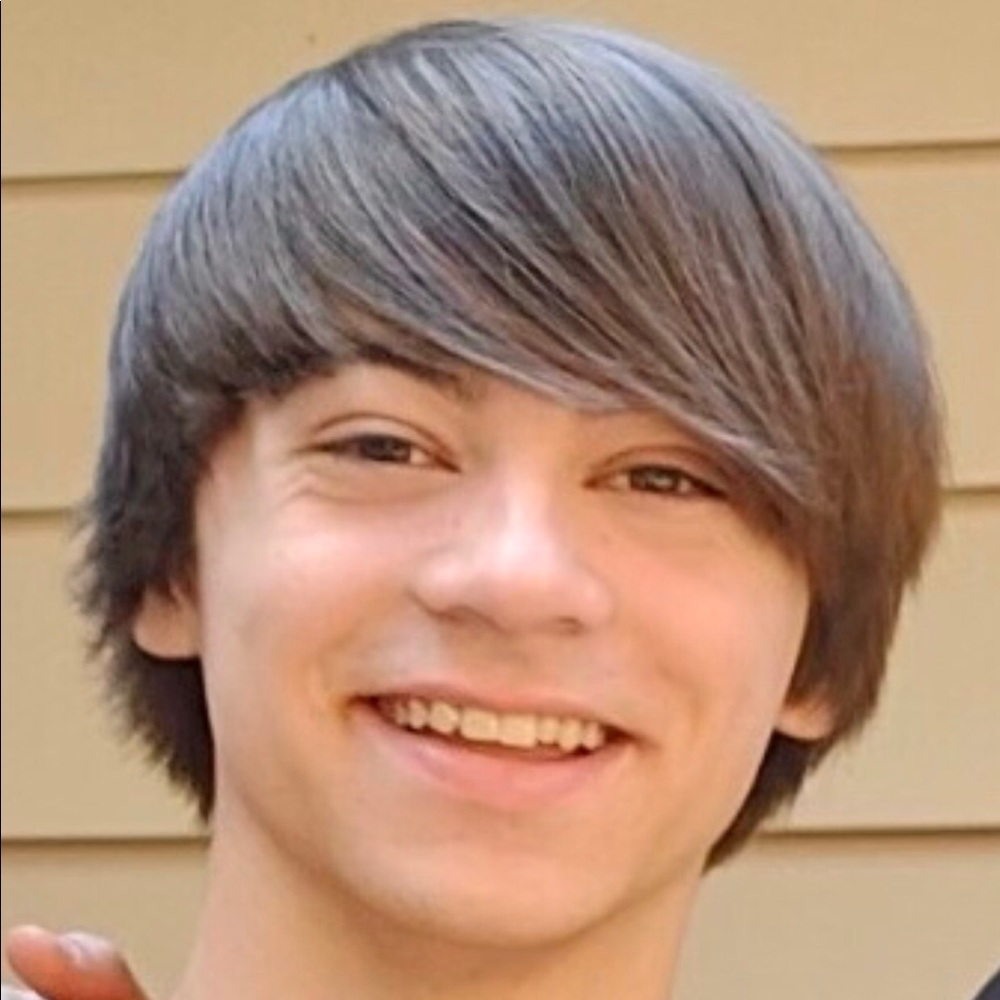 Meet your Posher, Drew